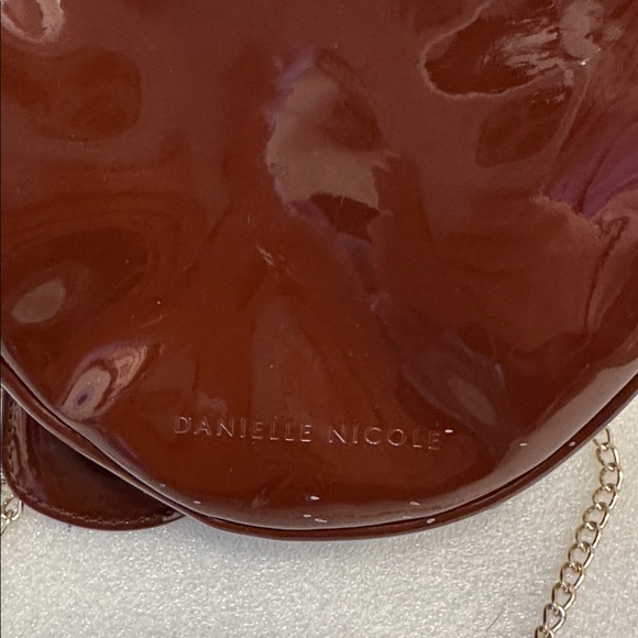 Danielle Nicole Disney Flynn Rider Crossbody bag oh my Disney - Picture 3 of 6